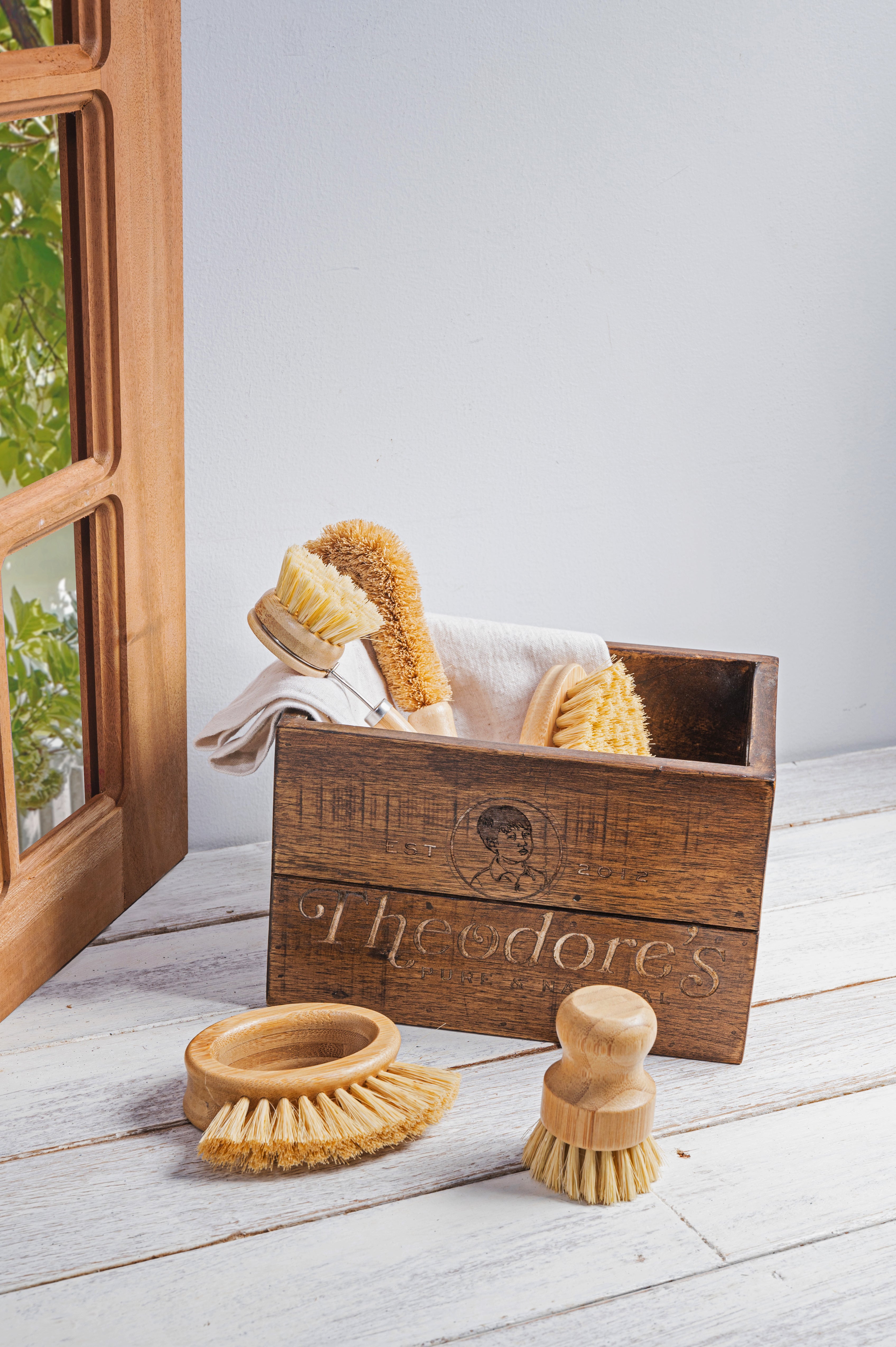 Sustainable Cleaning Brush Set