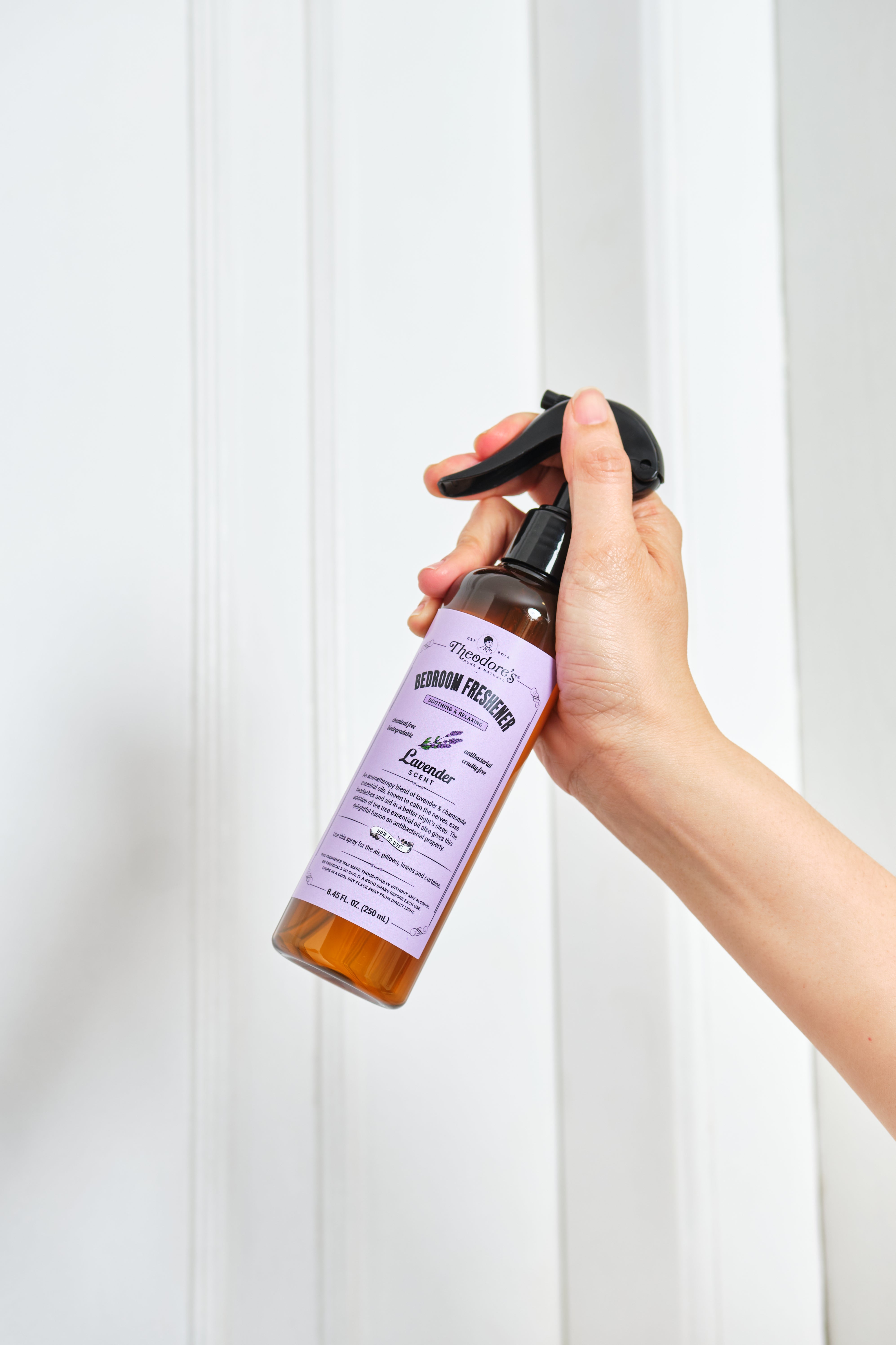 Theodores Natural Bedroom Freshener Spray 1